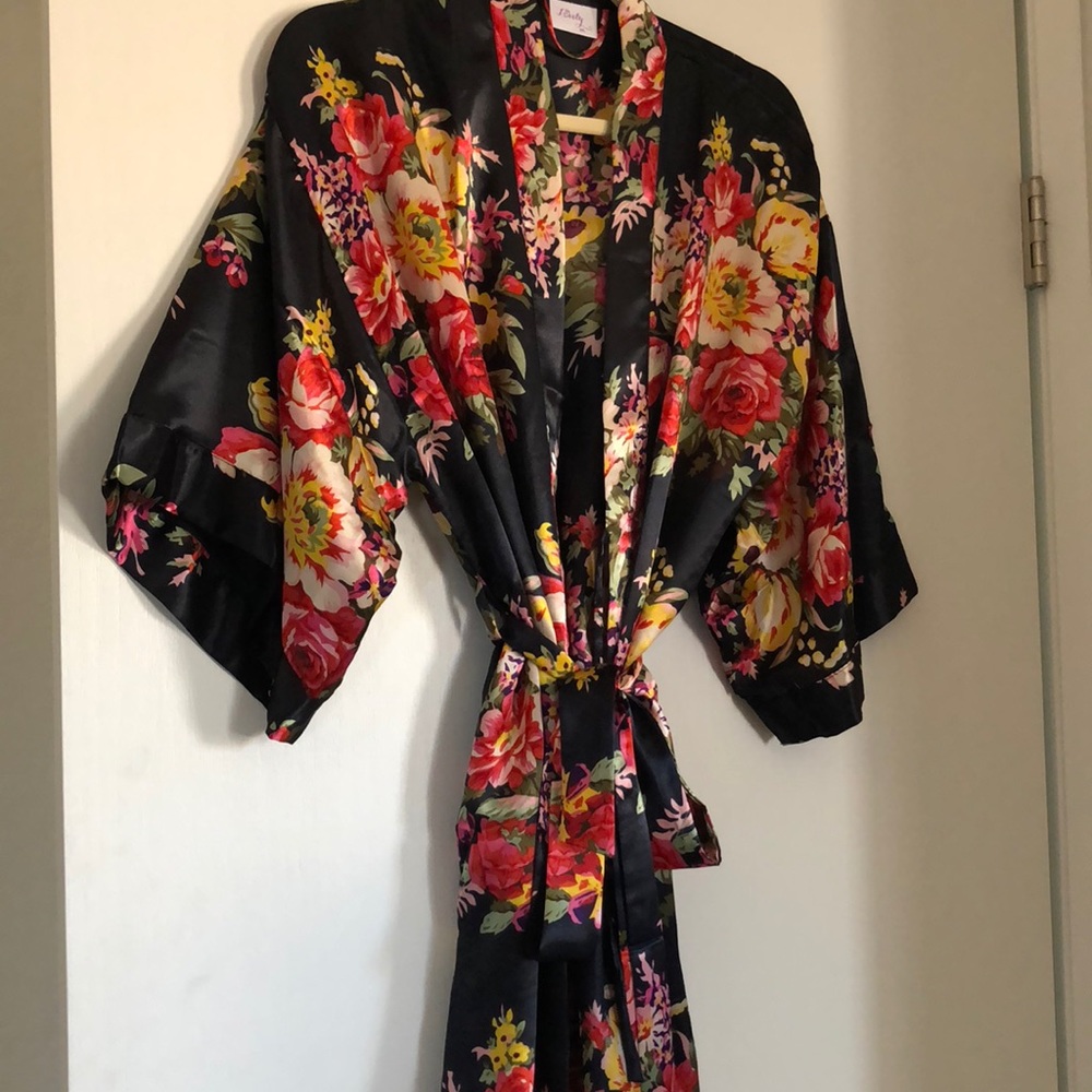Floral robe